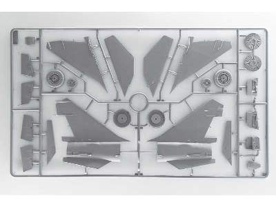 MiG-25 BM sowiecki samolot szturmowy - zdjęcie 7