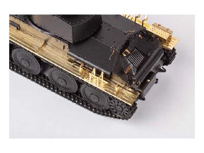 Panzerkampfwagen 38(t) Ausf. E/F 1/35 - Tamiya - zdjęcie 8