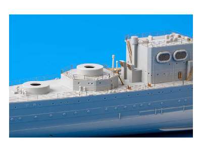 HMS Cornwall 1/350 - Trumpeter - zdjęcie 8