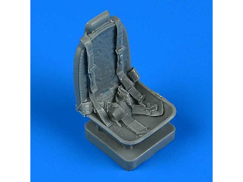 A-1 Skyraider seat with safety belts - Zoukei/Trumpeter - zdjęcie 1 A-1 Skyraider seat with safety belts - Zoukei/Trumpeter - zdjęcie 1