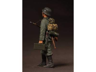 The German Infantryman On March. 1939-42 - zdjęcie 4