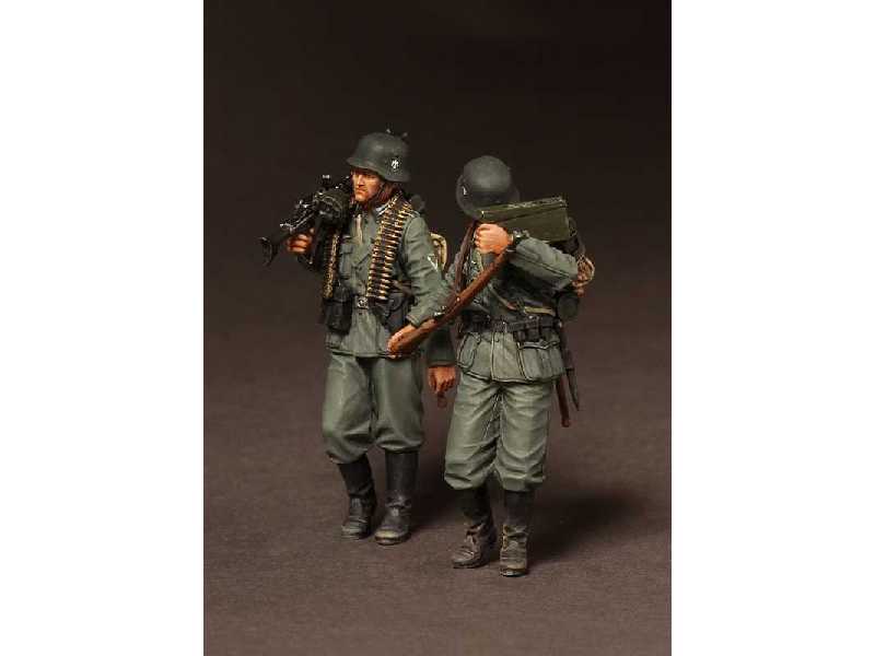 The German Machine Gun Mg 34 Team On March.1939-42 - zdjęcie 1 The German Machine Gun Mg 34 Team On March.1939-42 - zdjęcie 1