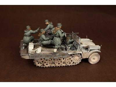 Crew For Sd.Kfz.10/4 Fur 2cm Flak 30 (For Dragon 6676) - zdjęcie 9