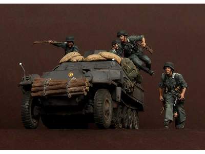 German Panzergrenadiers In  Battle. WW Ii 5 Figures Set - zdjęcie 4