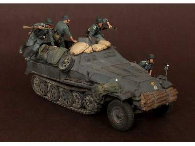 German Panzergrenadiers In  Battle. WW Ii 5 Figures Set - zdjęcie 8