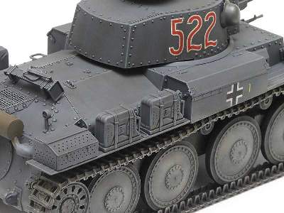 Panzerkampfwagen 38(t) Ausf.E/F niemiecki lekki czołg - zdjęcie 7