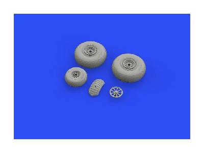 B-24 wheels (9spoke front wheel) 1/32 - Hobby Boss - zdjęcie 5