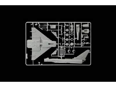 EF 2000 Typhon Fighter Mój Pierwszy Model - zestaw - zdjęcie 8