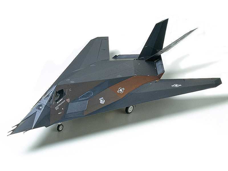 Lockheed F-117A Nighthawk - zdjęcie 1 Lockheed F-117A Nighthawk - zdjęcie 1