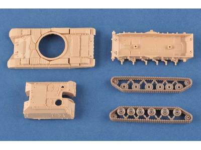 2S19-M radziecka samobieżna haubicoarmata kalibru 152 mm - zdjęcie 4