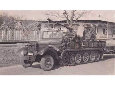 3,7cm Flak 36 auf Fahrgestell mZgKw 5t Sd.Kfz.6/2 - zdjęcie 13