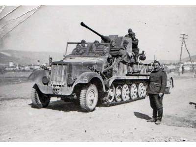 3,7cm Flak 36 auf Fahrgestell mZgKw 5t Sd.Kfz.6/2 - zdjęcie 17