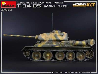 T-34/85 - produkcja czechosłowacka - wczesna - z wnątrzem - zdjęcie 43