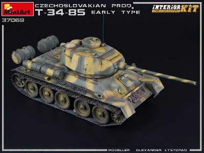 T-34/85 - produkcja czechosłowacka - wczesna - z wnątrzem - zdjęcie 50