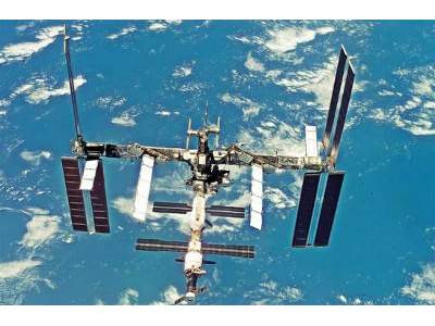 Międzynarodowa stacja kosmiczna - faza 2007 - zdjęcie 1
