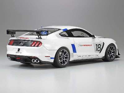 Ford Mustang GT4 - zdjęcie 3