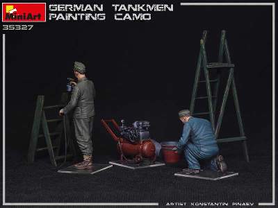 Niemieccy czołgiści malujący kamuflaż - zdjęcie 13
