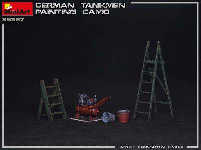 Niemieccy czołgiści malujący kamuflaż - zdjęcie 15