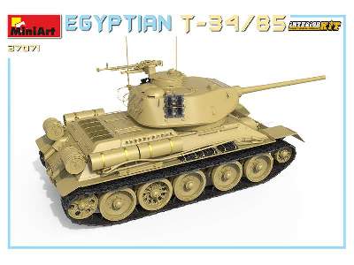 Egipski T-34/85 - model z wnętrzem - zdjęcie 44