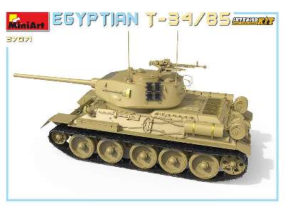 Egipski T-34/85 - model z wnętrzem - zdjęcie 45