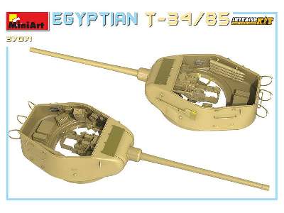 Egipski T-34/85 - model z wnętrzem - zdjęcie 49