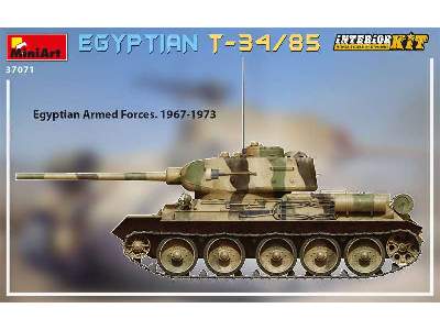 Egipski T-34/85 - model z wnętrzem - zdjęcie 66