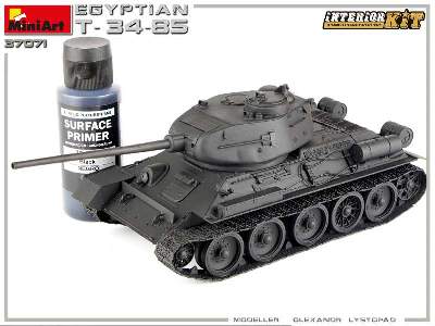 Egipski T-34/85 - model z wnętrzem - zdjęcie 71