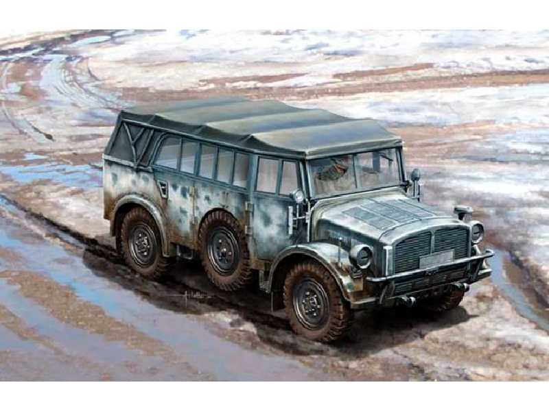 Heavy Uniform Personnel Vehicle Horch Type 40 Winter Production - zdjęcie 1 Heavy Uniform Personnel Vehicle Horch Type 40 Winter Production - zdjęcie 1