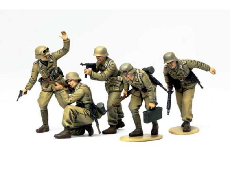 Figurki Niemiecka piechota Africa Corps - zdjęcie 1 Figurki Niemiecka piechota Africa Corps - zdjęcie 1
