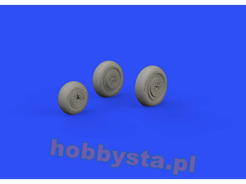 MiG-19 wheels 1/48 - Eduard - zdjęcie 1 MiG-19 wheels 1/48 - Eduard - zdjęcie 1