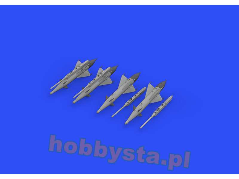 RS-2U 1/48 - zdjęcie 1 RS-2U 1/48 - zdjęcie 1
