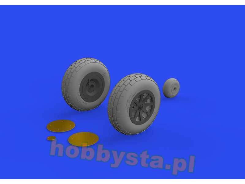 P-40E wheels 1/32 - Trumpeter - zdjęcie 1 P-40E wheels 1/32 - Trumpeter - zdjęcie 1