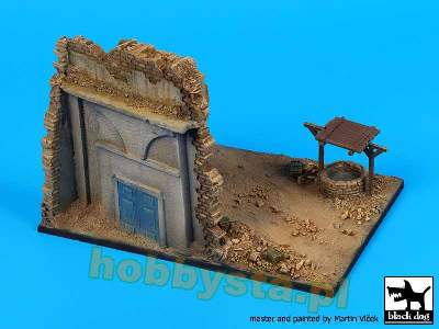 House Ruin With Well Base (150x100 mm) - zdjęcie 4