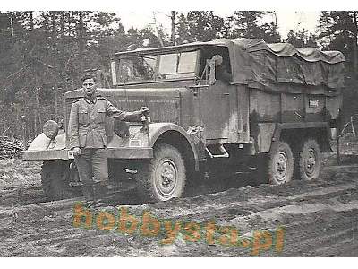 Einheits-Diesel Pritschenwagen (2,5t 6x6 LKW) - zdjęcie 12