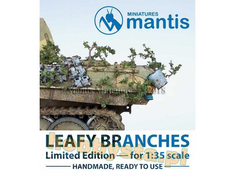 Leafy Branches For Vehicle Camouflage - zdjęcie 1 Leafy Branches For Vehicle Camouflage - zdjęcie 1