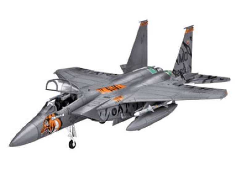 F-15E Strike Eagle - amerykański ciężki myśliwiec - zdjęcie 1 F-15E Strike Eagle - amerykański ciężki myśliwiec - zdjęcie 1