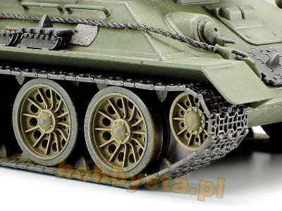 T-34/85 radziecki czołg średni - zdjęcie 5