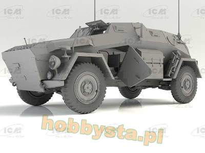 Sd.Kfz. 247 Ausf.B, opancerzony wóz dowodzenia z załogą - zdjęcie 2