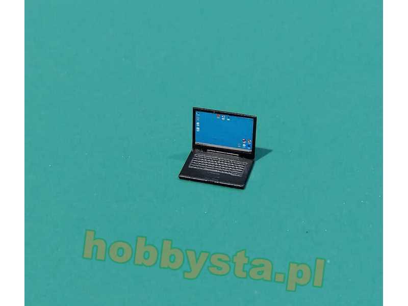 Laptop - zdjęcie 1