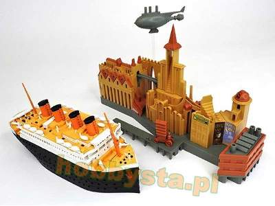 Titanic - Port Scene & Vehicle - zdjęcie 7