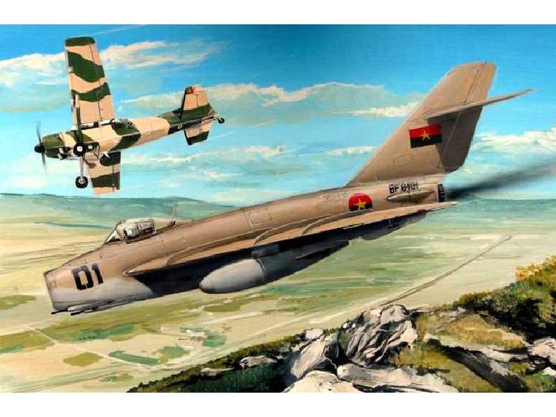 Shenyang F-5 (MiG-17) - zdjęcie 1 Shenyang F-5 (MiG-17) - zdjęcie 1