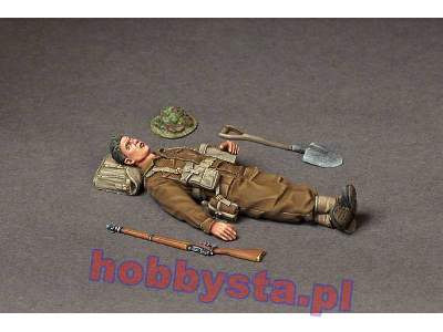 British Infantryman At Rest. - zdjęcie 10