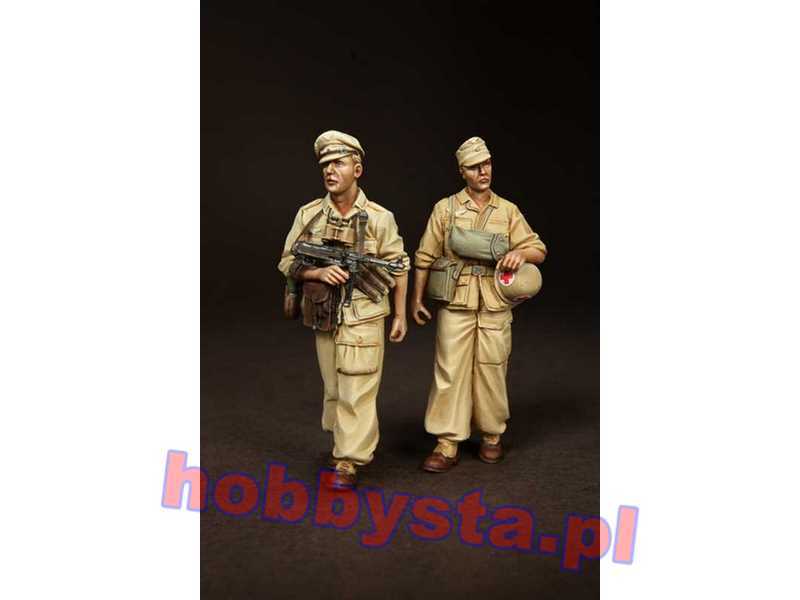 Officer And Сombat Medic Fallschirmjäger - Brigade Ramcke. - zdjęcie 1 Officer And Сombat Medic Fallschirmjäger - Brigade Ramcke. - zdjęcie 1