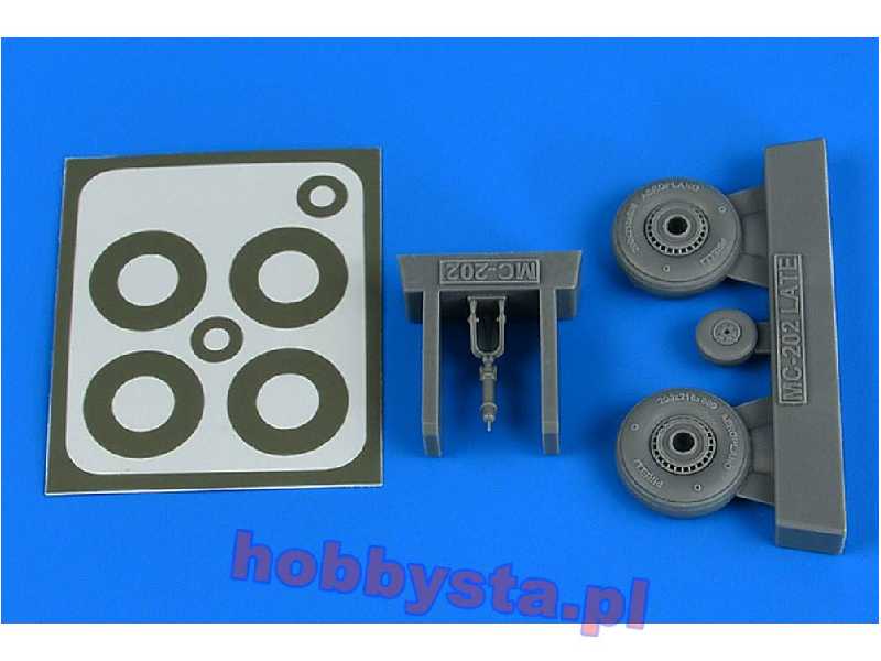 Macchi Mc.202 - late wheels & paint masks - zdjęcie 1 Macchi Mc.202 - late wheels & paint masks - zdjęcie 1