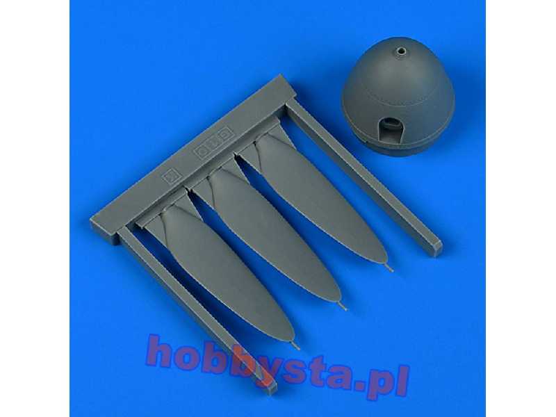Bf 109G-10/K propeller - zdjęcie 1 Bf 109G-10/K propeller - zdjęcie 1