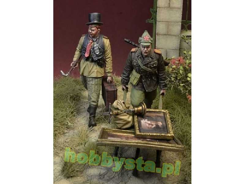 Soviet Plunderers, Europe 1944-46 - zdjęcie 1 Soviet Plunderers, Europe 1944-46 - zdjęcie 1