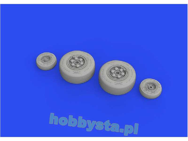 Tornado GR.4 wheels 1/32 - Italeri - zdjęcie 1 Tornado GR.4 wheels 1/32 - Italeri - zdjęcie 1
