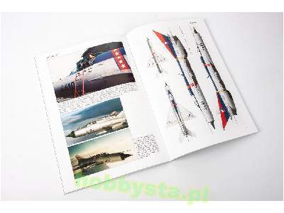 Silver arrows!  MiG-21PF and PFM - edycja limitowana - zdjęcie 35