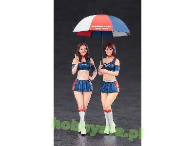 29109 Paddock Girls Figure - zdjęcie 2