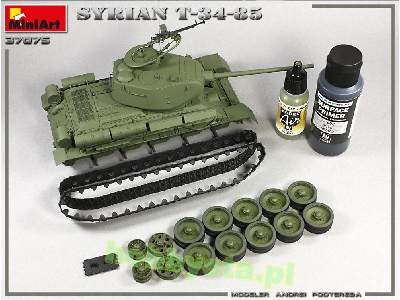 Syryjski czołg T-34/85 - zdjęcie 41